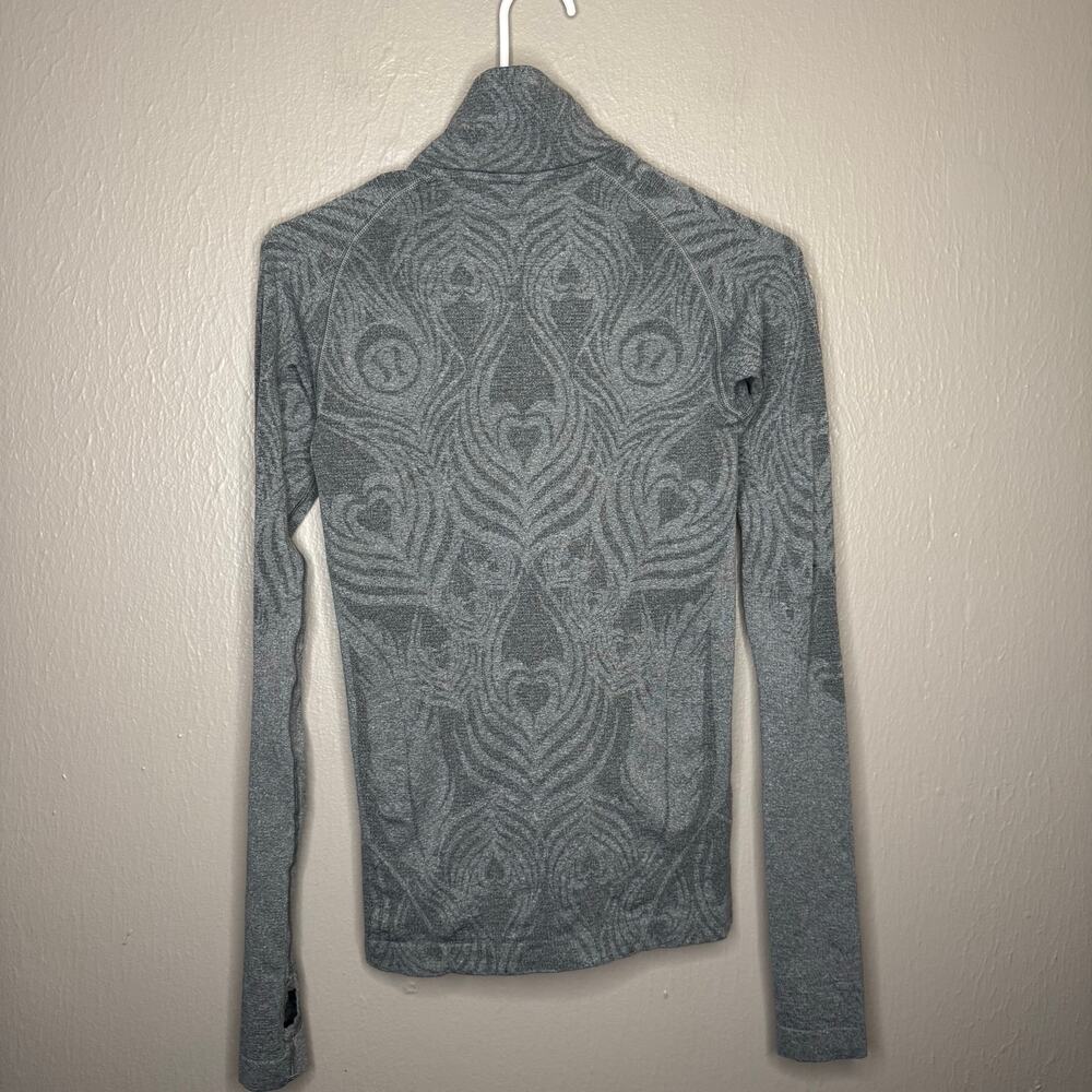 Lululemon Run: Swiftly Tech 1/2 Zip Size 4 Black … - image 5